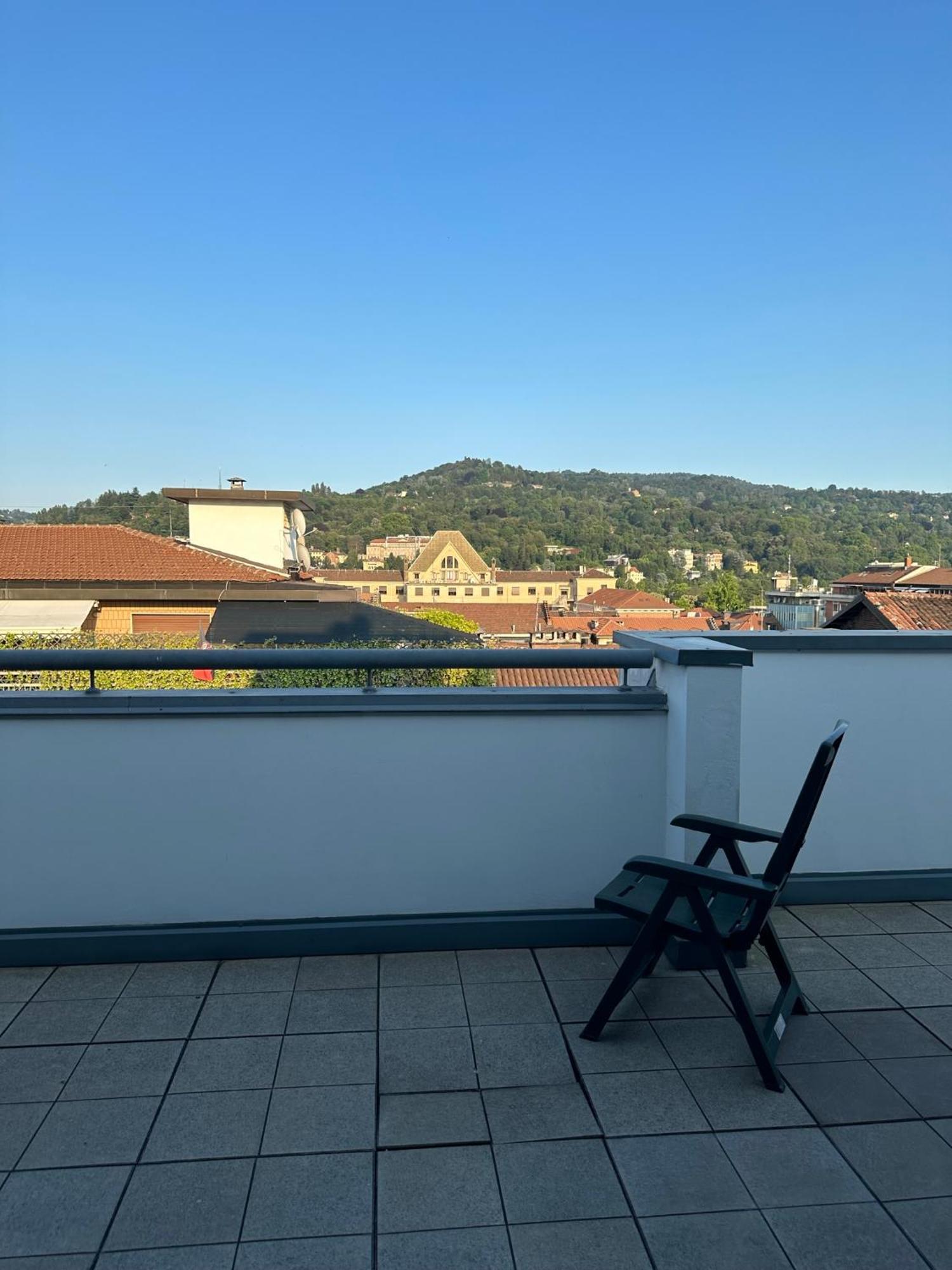 Hostdomus - Turin Rooftop Extérieur photo
