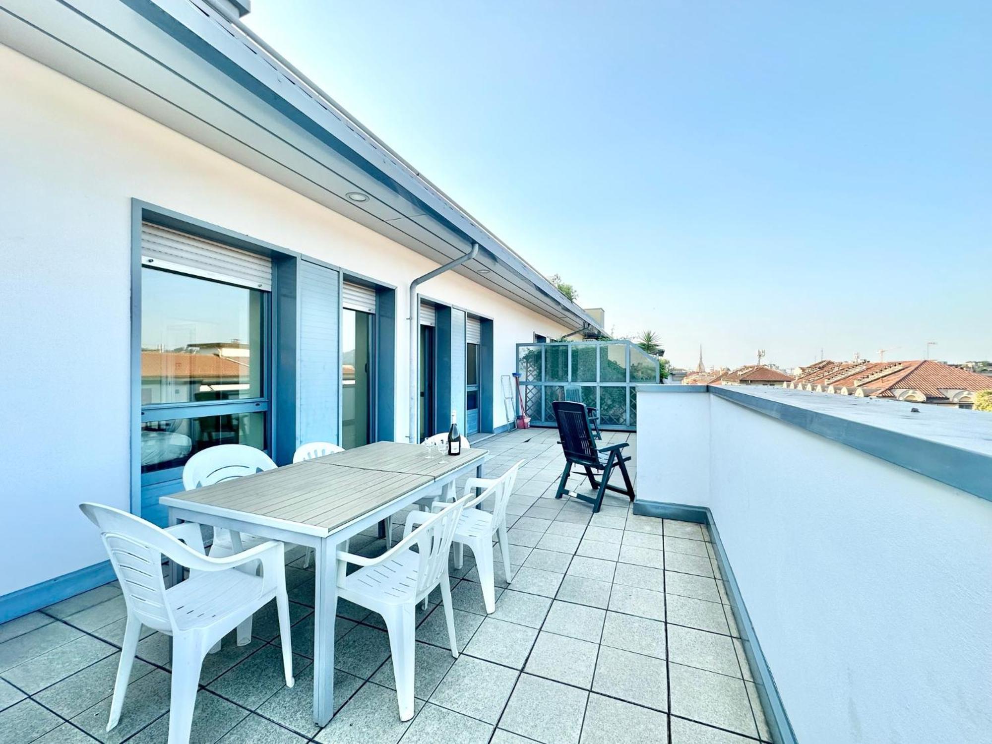 Hostdomus - Turin Rooftop Extérieur photo